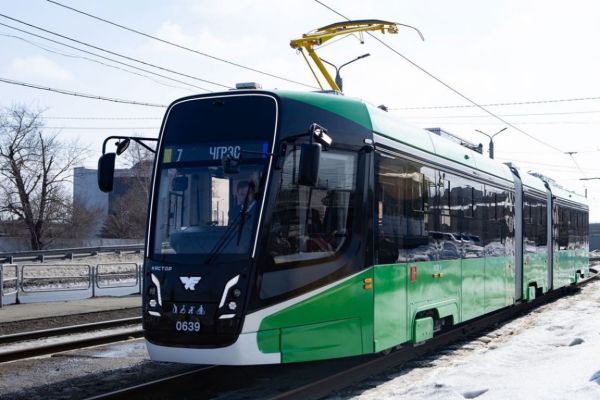 В Екатеринбурге определили, по какому маршруту будет курсировать новый трехсекционный трамвай