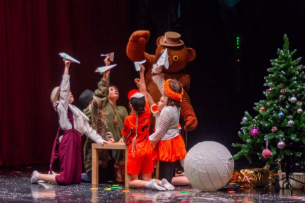 Новогодняя ярмарка в «Домне» соберет уральских мастеров, театр и мастер-классы