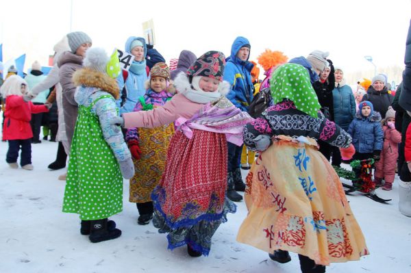 На праздник снега в  Каменске-Уральском горожане придут в валенках