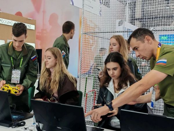 Участников Международного фестиваля молодежи обучат навыкам тактической медицины и управления беспилотниками