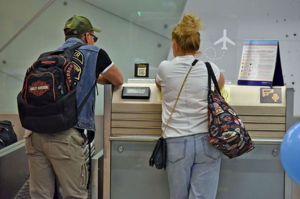 Екатеринбуржцы выиграли у «Аэрофлота» суд по делу об аннулировании дешевых билетов в Таиланд