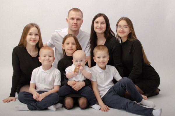 Социальные выплаты взамен земельных участков продолжают получать многодетные семи в регионе