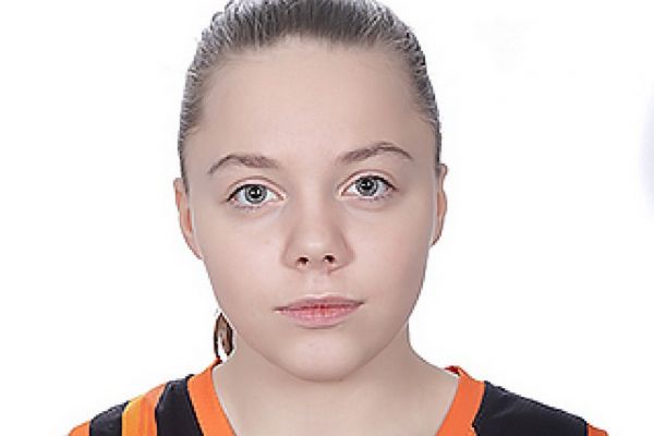 В Екатеринбурге пропала пятнадцатилетняя девушка