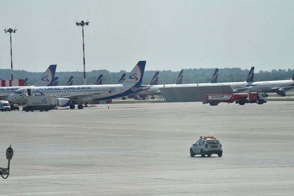 Авиарейс из Екатеринбурга в Анталью задержали на 33 часа