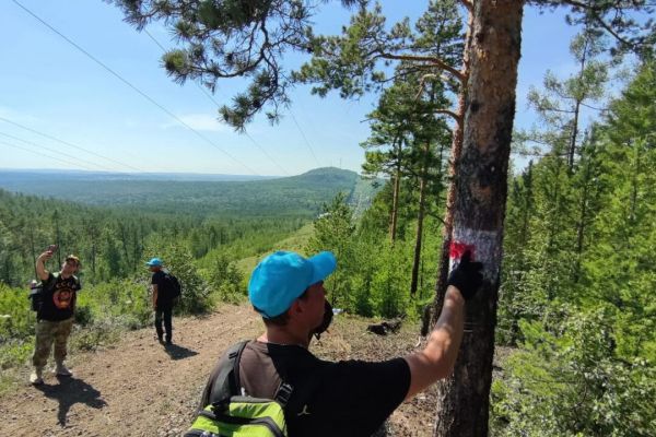 В Свердловской области волонтеры промаркировали 600 километров Большой уральской тропы 
