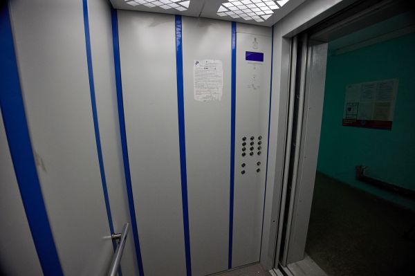 В Свердловской области утвердили новую программу замены лифтов