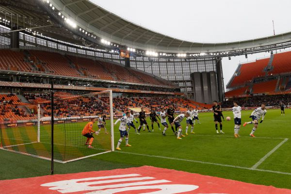 «Урал» продолжит играть на «Екатеринбург Арене», несмотря на вылет из РПЛ