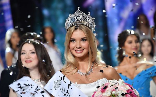 Титул «Мисс Россия — 2017» завоевала свердловчанка