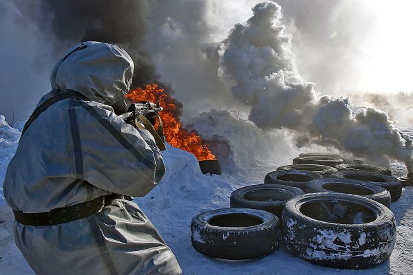 Фоторепортаж: сегодня военные учились действовать в условиях химического заражения