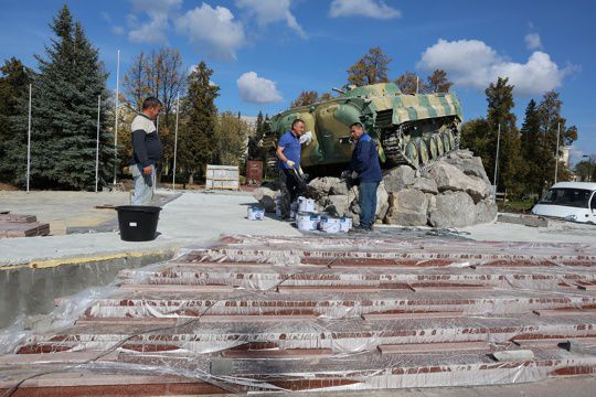 В Каменске-Уральском восстановят Аллею Славы