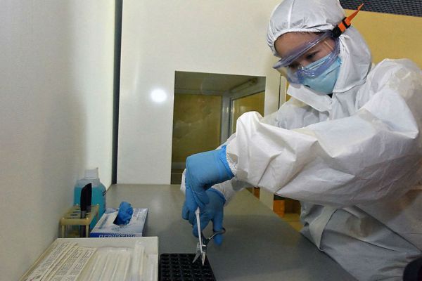 Уральские ученые работают над лекарством, которое сможет блокировать цитокиновый шторм при ковиде