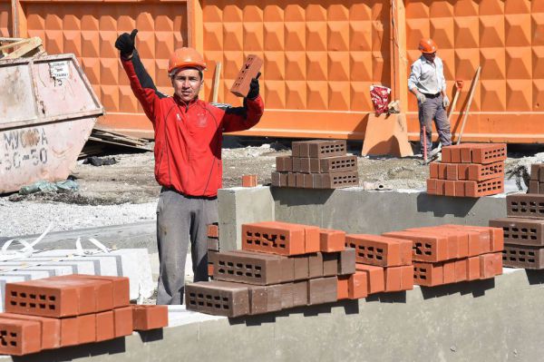 Более тысячи уральцев вышли на пенсию досрочно, завершив трудовой марафон на два года раньше