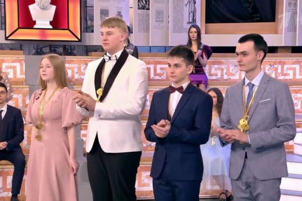 Уральский школьник стал победителем телевикторины «Умницы и умники»