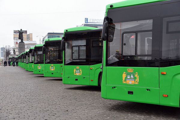 В Екатеринбурге ищут перевозчика сразу на несколько автобусных маршрутов