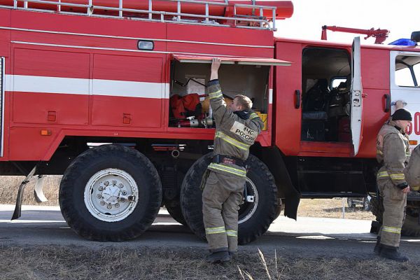 В Свердловской области за выходные потушили 16 лесных пожаров