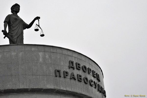 Стало известно, за какие преступления чаще всего судят иностранцев в России