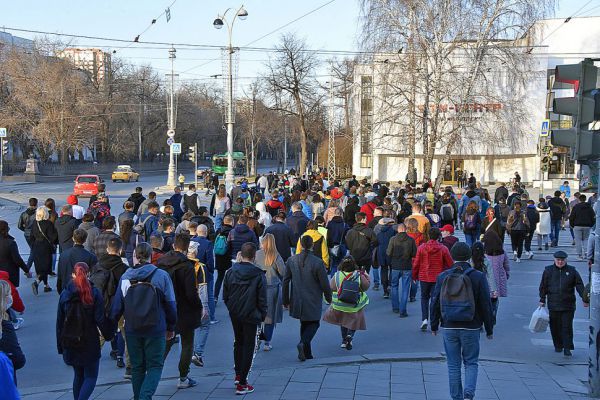 Уральские вузы не будут отчислять студентов-участников митингов за мир