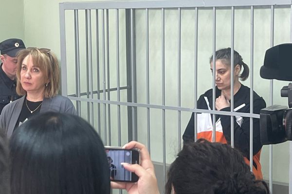 В Екатеринбурге суд продлил арест опекунше погибшего Далера