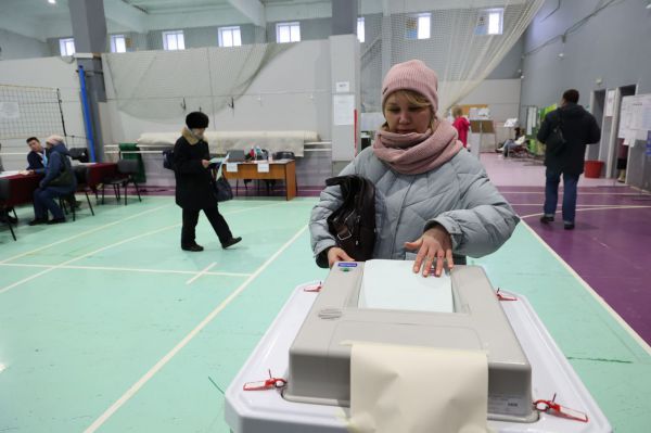 Более 30% избирателей Свердловской области проголосовали в первый день выборов