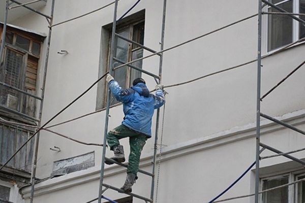 На Среднем Урале утвердили программу капремонтов многоквартирных домов на 2024–2026 годы