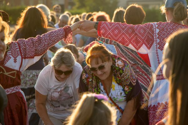 В Каменске-Уральском День пенсионера продлится целый месяц