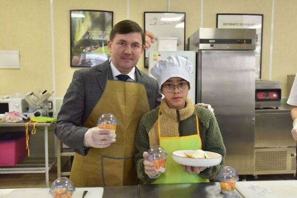 Первый замгубернатора Свердловской области Алексей Шмыков исполнил мечту подростка