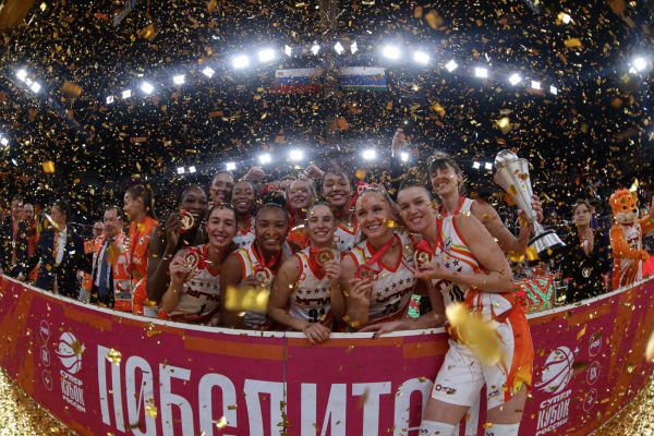 Баскетболистки УГМК завоевали Суперкубок России