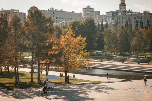 В центре Екатеринбурга появилось новое место отдыха горожан