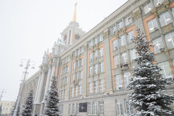 Опять метель: в Свердловской области объявили штормовое предупреждение на 29 декабря