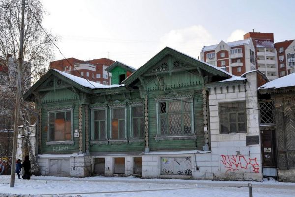 В центре Екатеринбурге до конца года отреставрируют памятник культурного значения 