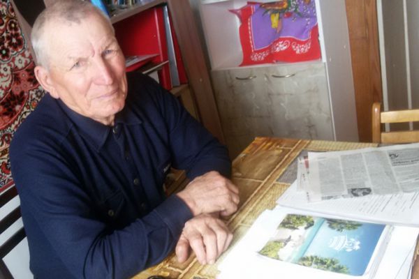 «78 лет не повод сидеть без дела», — считает строитель из Асбеста Петр Пономарев