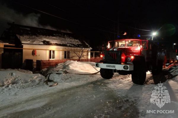 В Невьянске в пожаре погибли мужчина и ребенок