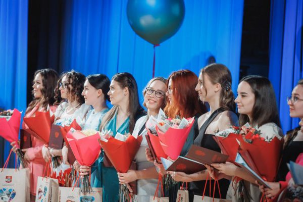 В свердловские больницы придут 85 врачей, окончивших УГМУ по целевому набору