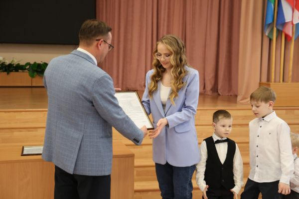 Почти 400 молодых семей Каменска-Уральского приобрели жилье благодаря соцвыплатам