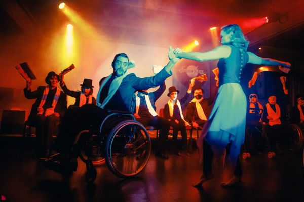 Балет на... инвалидных колясках