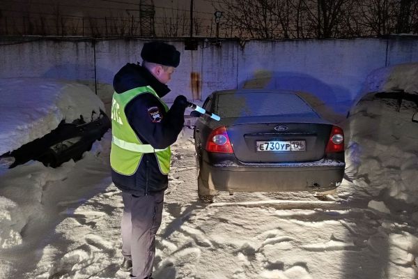 В Нижнем Тагиле водитель без прав устроил серьезную аварию