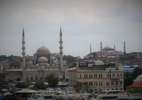 Стамбул потерял половину российских туристов