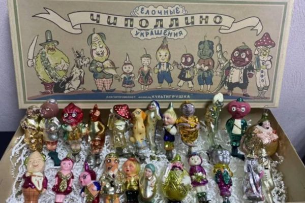 Россияне скупают в интернете советские елочные игрушки за сотни тысяч рублей