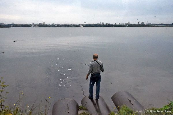 В Екатеринбурге топ-менеджера «Водоканала» оштрафовали за загрязнение Исети