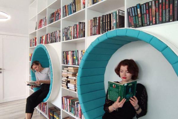 «Вырожение», «зделать»,«периуд»: филологи объяснили,  почему выпускники ЕГЭ-2026 не справились с написанием простых слов