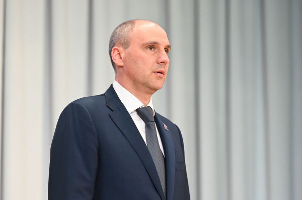 Свердловским семьям помогут в борьбе с недобросовестными застройщиками