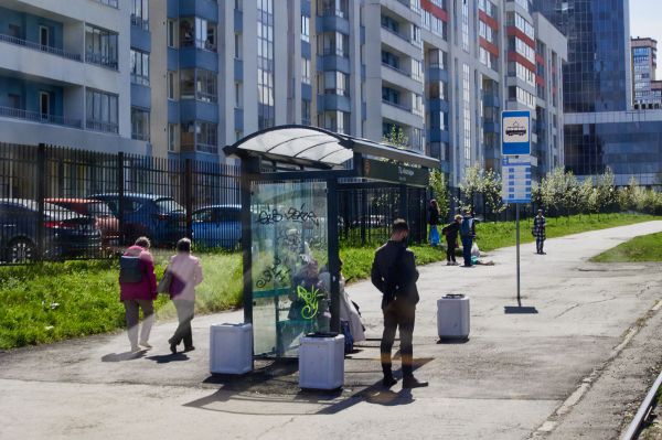 В Екатеринбурге обновят еще 28 остановок общественного транспорта