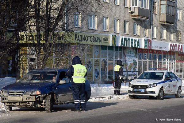 Экстренные службы Екатеринбурга в новогодние праздники будут дежурить круглосуточно