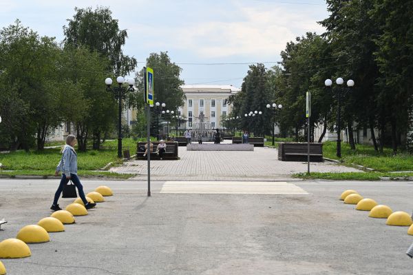 Два свердловских города борются в голосовании за лучшие въездные стелы