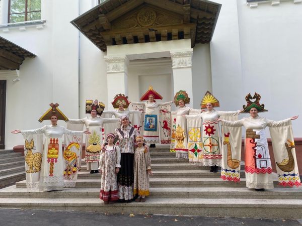 Театр мод, гастрофестиваль и молодежный бал: шесть уральских проектов представят регион на федеральном уровне