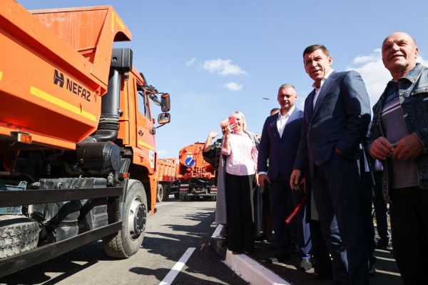В Свердловской области открыли движение по новому мосту через Транссиб