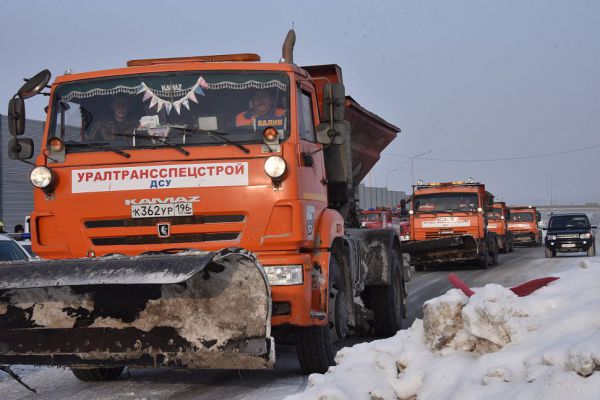 Городские власти, полиция и прокуратура проверили качество уборки снега на дорогах Екатеринбурга