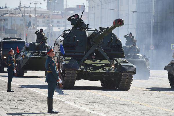 По улицам Екатеринбурга проедут танки