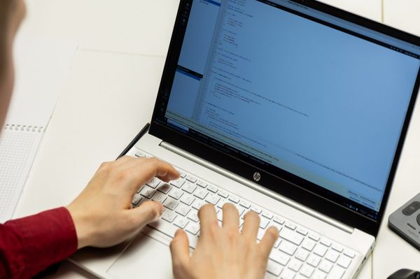 В Роспотребнадзоре отметили рост числа жалоб на онлайн-образование