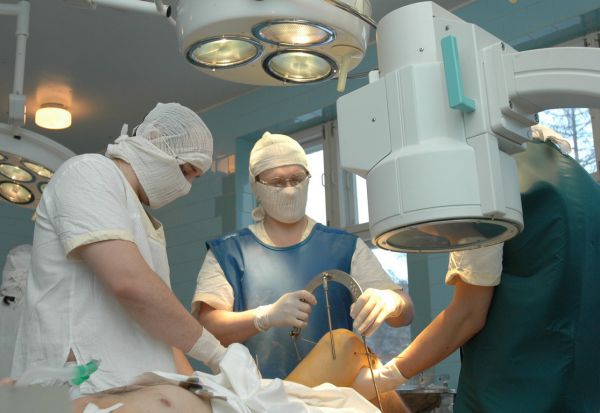 Уральские ученые разработали дешевые имплантаты